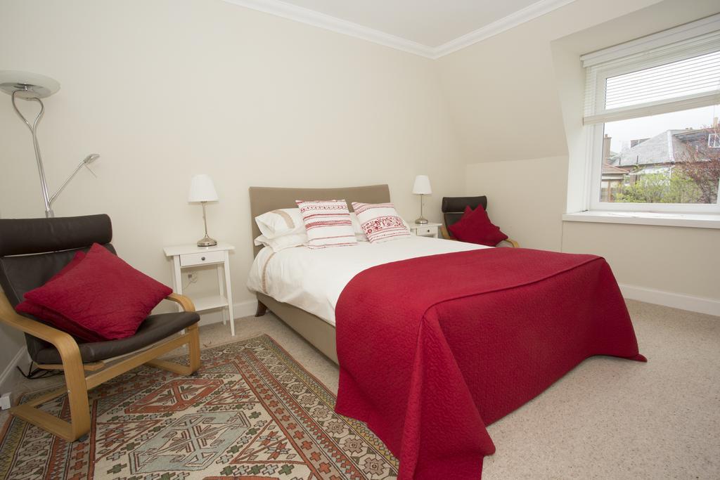 Doris Crook B&B Эдинбург Номер фото